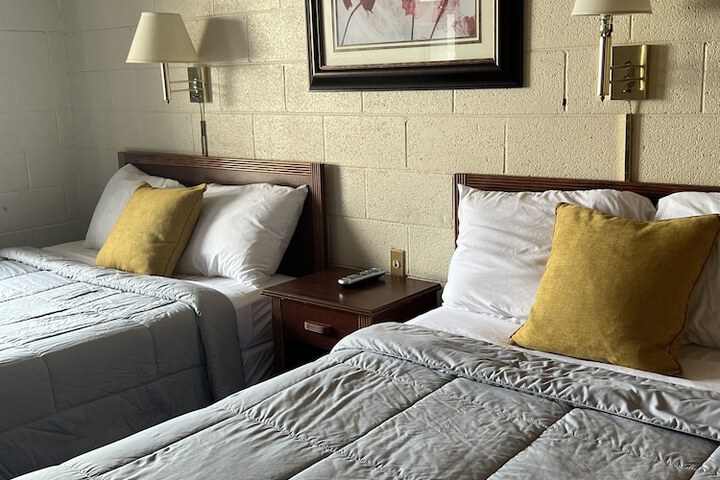 Midtown Inn & Suites