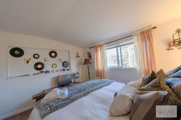 Room 47 of 73