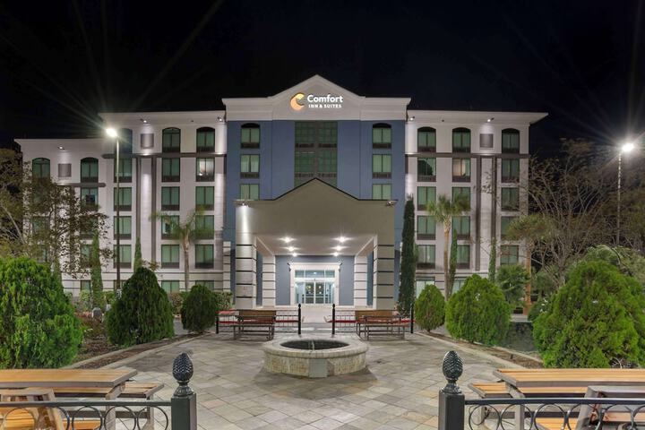 Hotel 2 of 37