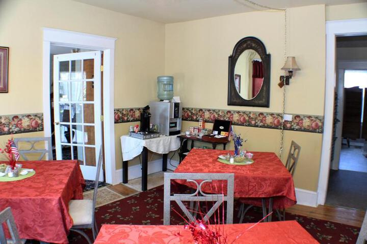 The White Birch Inn