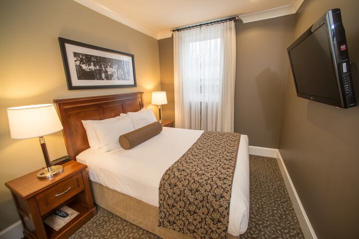 Hume Hotel & Spa
