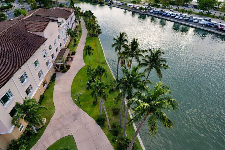 Holiday Inn Express Hotel & Suites Brownsville by IHG