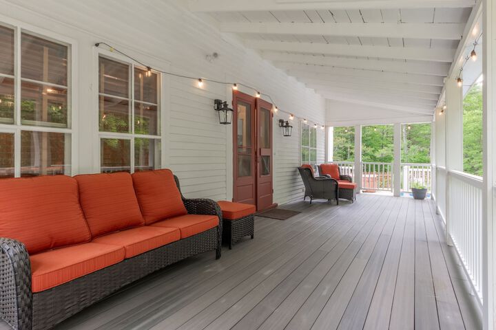 Terrace/Patio 148 of 153