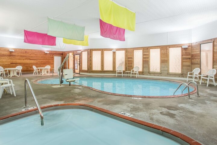 Pool 6 of 63