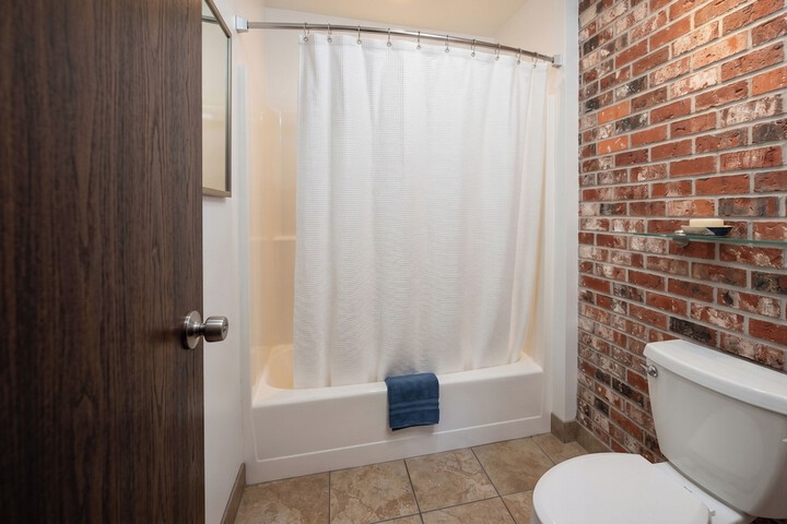 Travelers Inn by OYO Longview Kelso