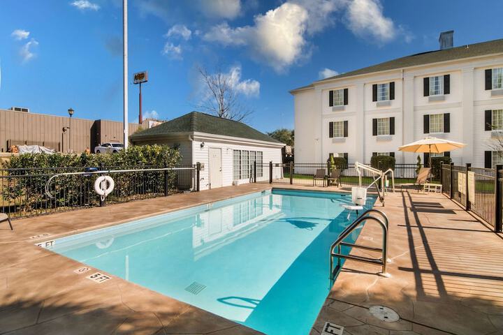 Pool 8 of 48