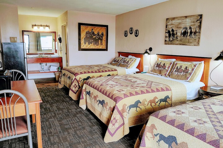 Room 34 of 51