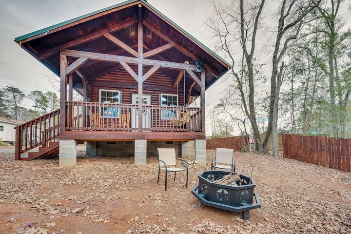 Troy Cabin w / River Access: Fish Kayak & More!