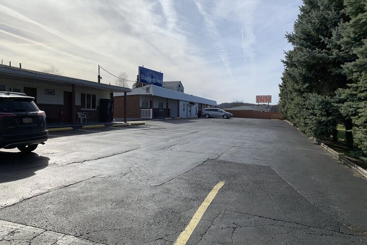 Property Grounds 31 of 31