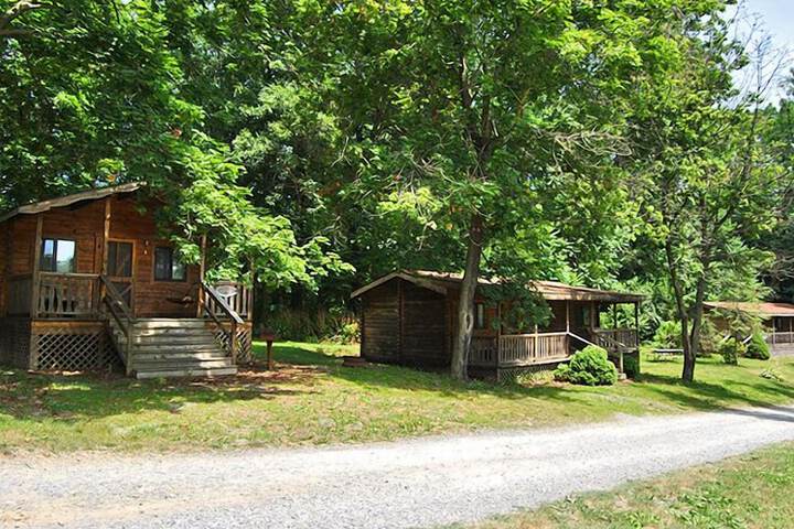 Robin Hill RV Resort & Campground - Caravan Park