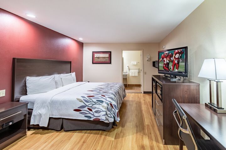 Room 26 of 29