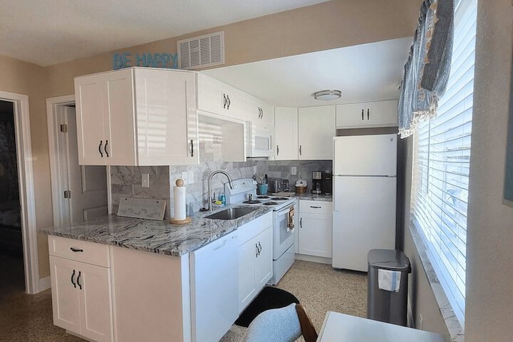 BeachTrail Lodging