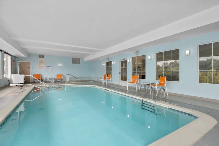 Pool 8 of 53
