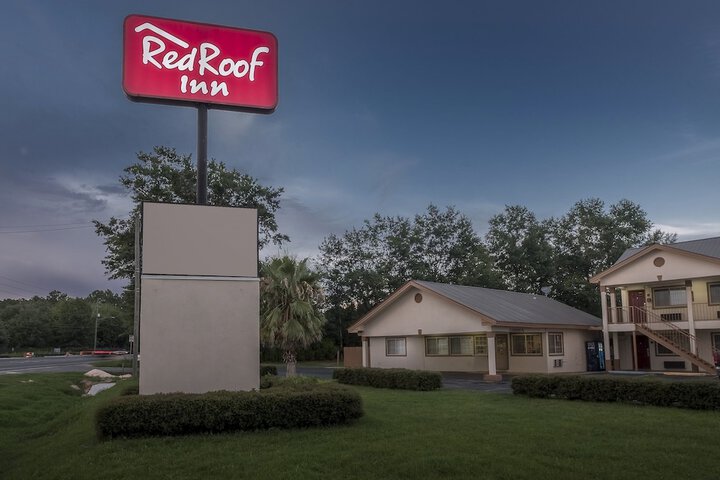 Hotel 2 of 23