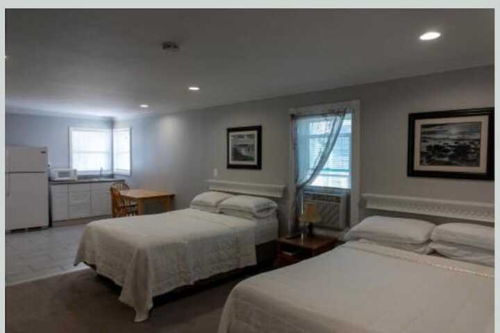 Room 13 of 32