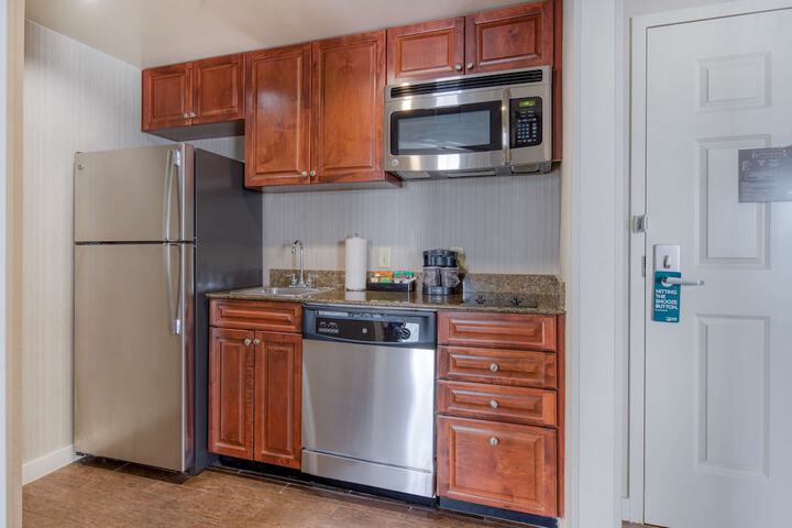 Homewood Suites by Hilton Olmsted Village (near Pinehurst)