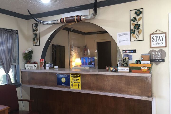 Executive Inn Hebbronville