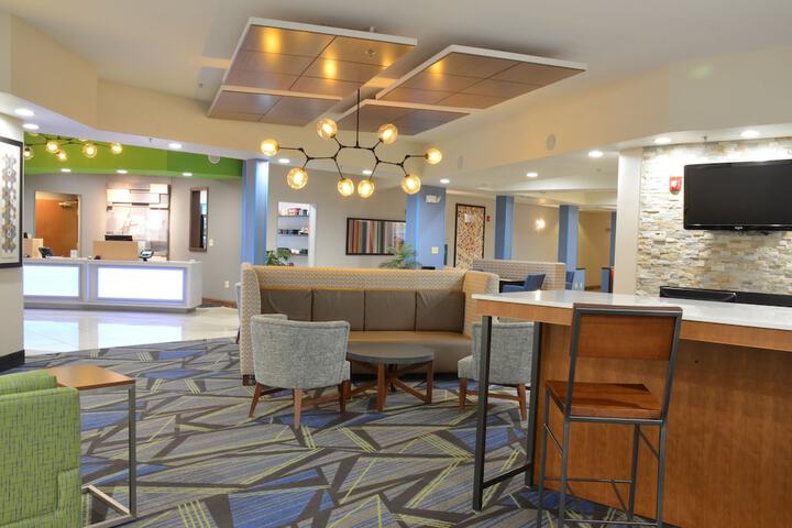 Hotel Interior 9 of 31