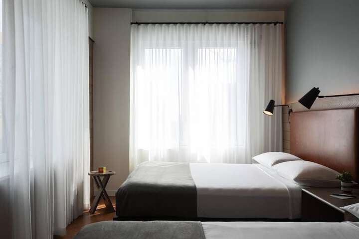 Room 25 of 70