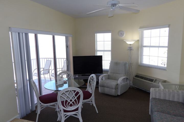 Edison Beach House