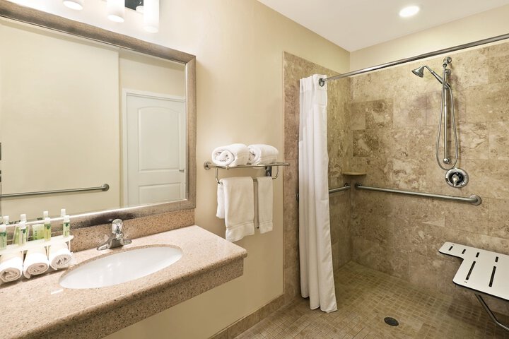 Room 8 of 29