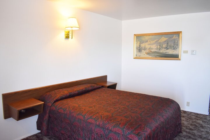 Room 7 of 11