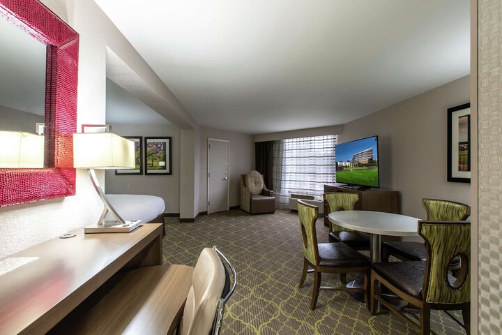 Room 41 of 73