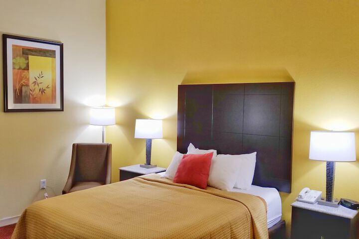 Room 7 of 21