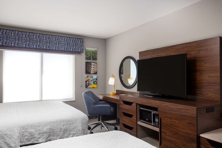 Room 21 of 33
