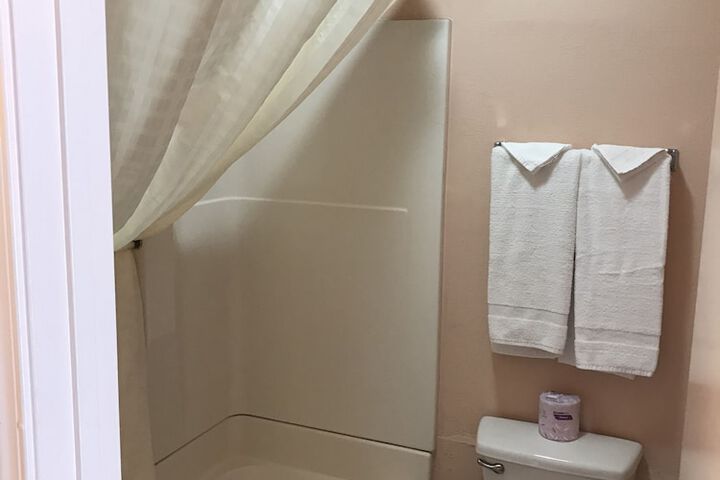 Room 22 of 25