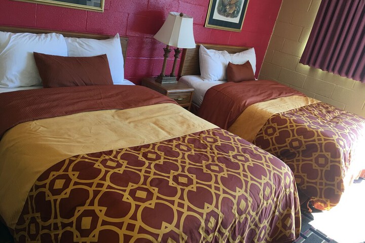 Room 18 of 36