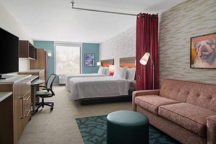 Room 19 of 37