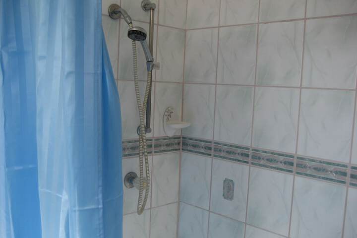Room 45 of 52