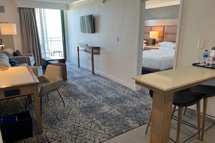 Room 22 of 152