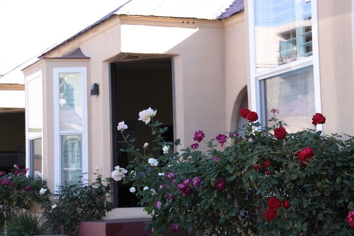 Hotel Exterior 36 of 57