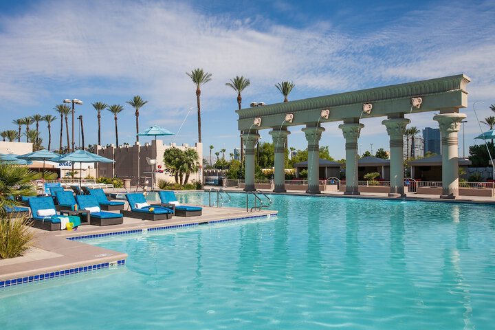 Pool 3 of 75
