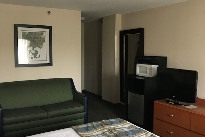 Room 29 of 44