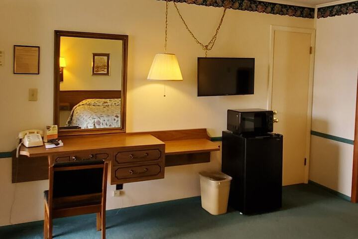 Room 30 of 51