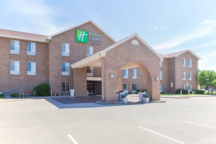 Hotel 3 of 111