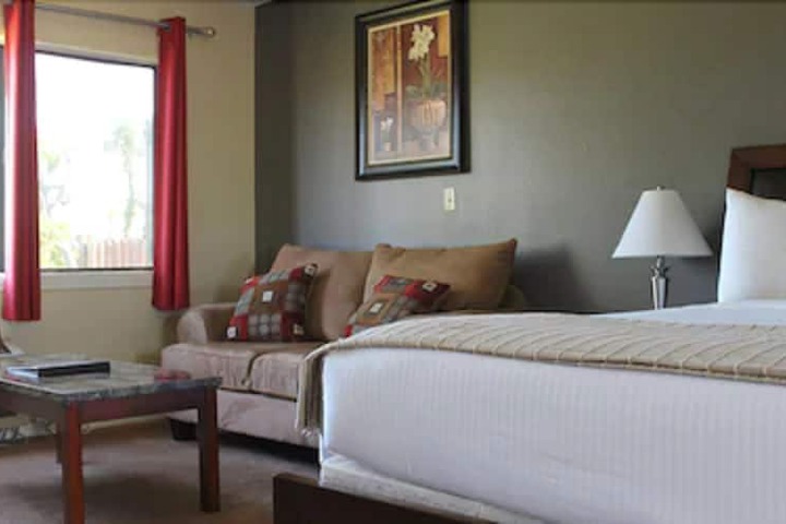 Room 11 of 20