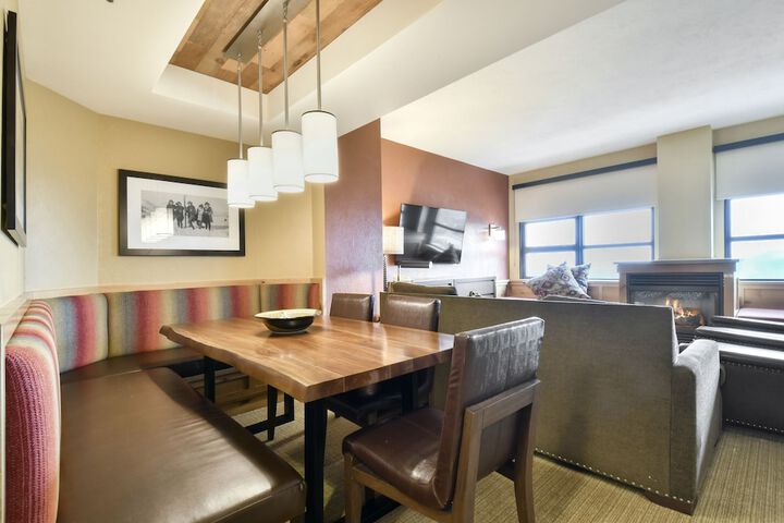 Grand Summit Hotel - Canyons Village a RockResort