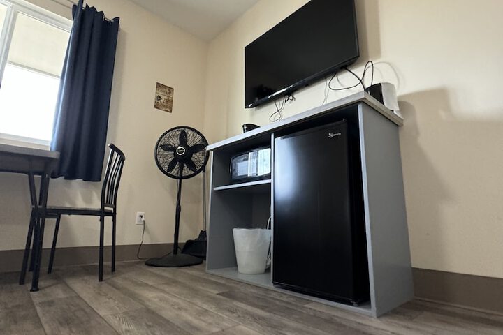 Room 116 of 179