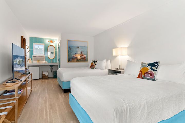 The Surf Shanty Motel