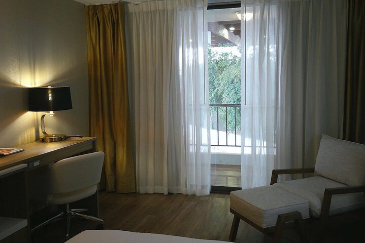 Room 21 of 32