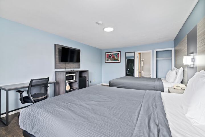 Room 10 of 23