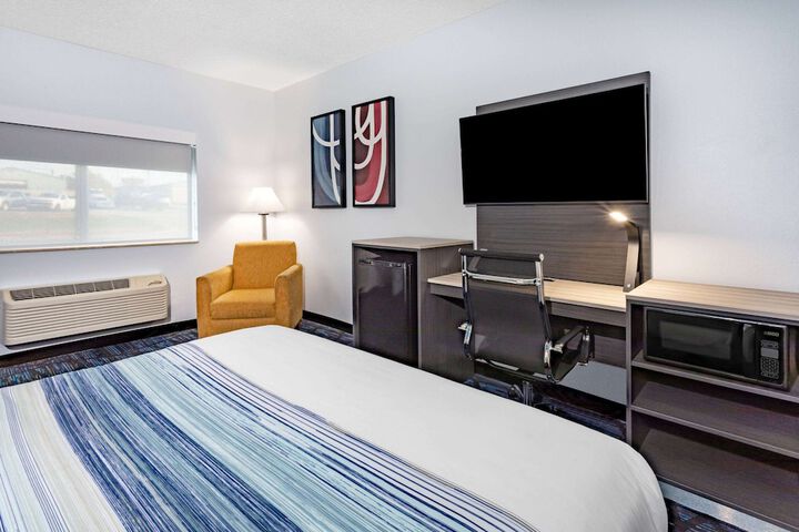 Room 25 of 50