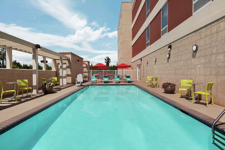 Pool 6 of 43