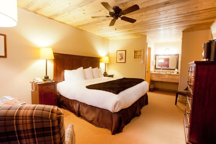 Room 50 of 70