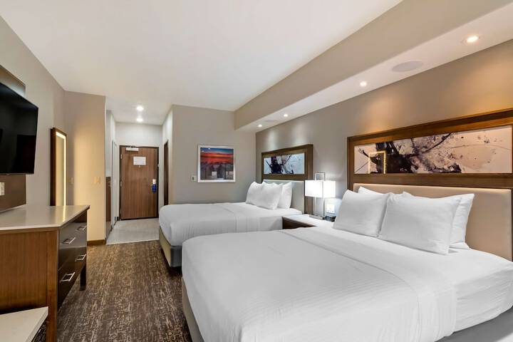 Room 15 of 44