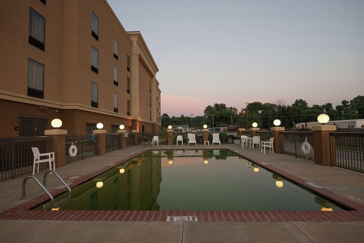 Pool 2 of 28